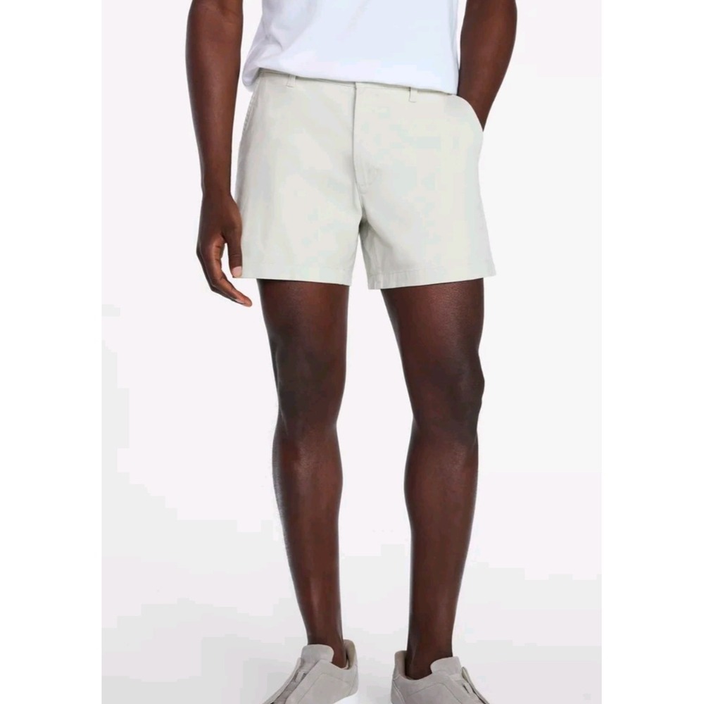 Men's Geroge modern fit flat front shorts size 44 9" inseam color Beach kahki